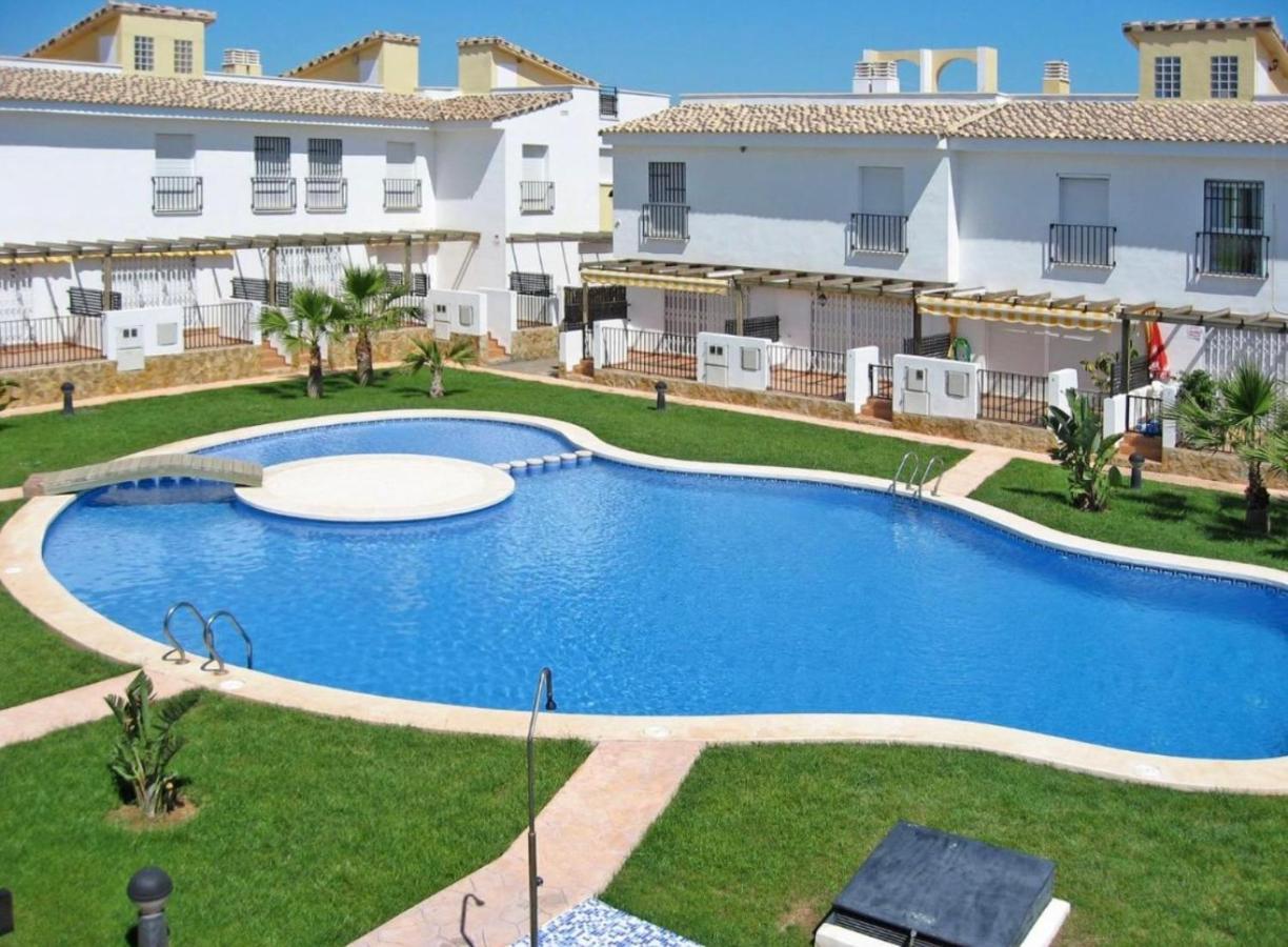 Casa Adosada Con Piscina Y Dos Terrazas Alcossebre Eksteriør billede