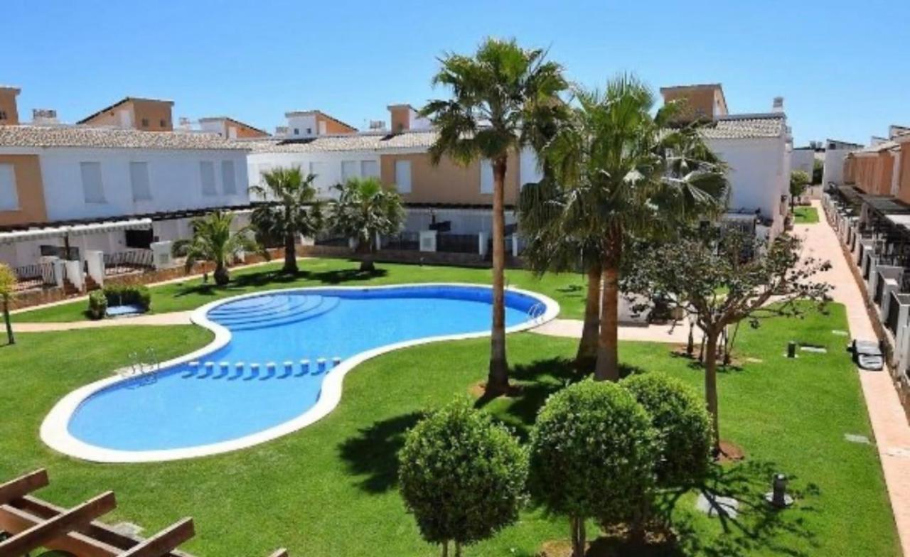Casa Adosada Con Piscina Y Dos Terrazas Alcossebre Eksteriør billede