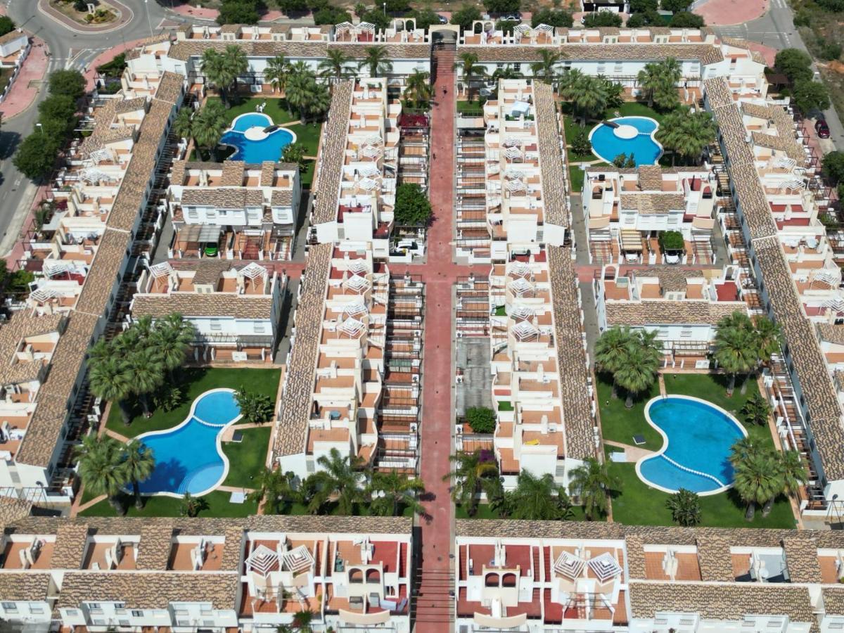 Casa Adosada Con Piscina Y Dos Terrazas Alcossebre Eksteriør billede